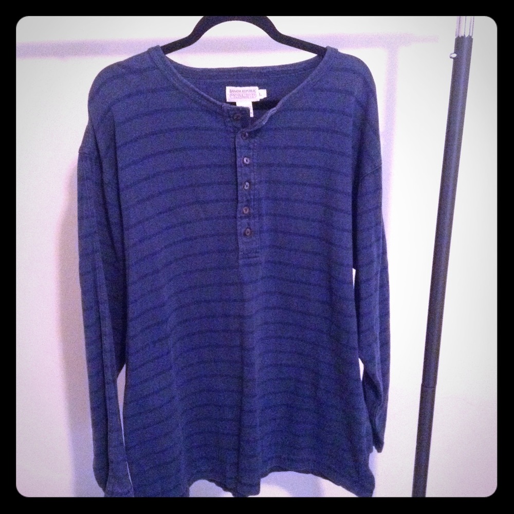 Large long sleeves banana republic
